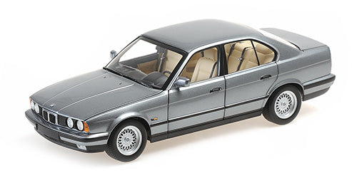 MINICHAMPS 100024008 BMW 535i (E34) – 1988 – GREY