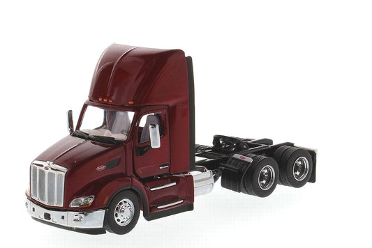 Diecast Masters 71068 1/50 Peterbilt 579 Daycab Tractor Legendary Red Cab