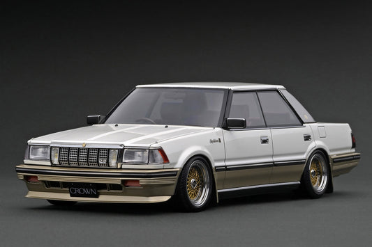 [Pre-order] ignition model IG3826 1/18 Toyota Crown 3.0 Royal Saloon G (120) Pearl White / Gold (0508)