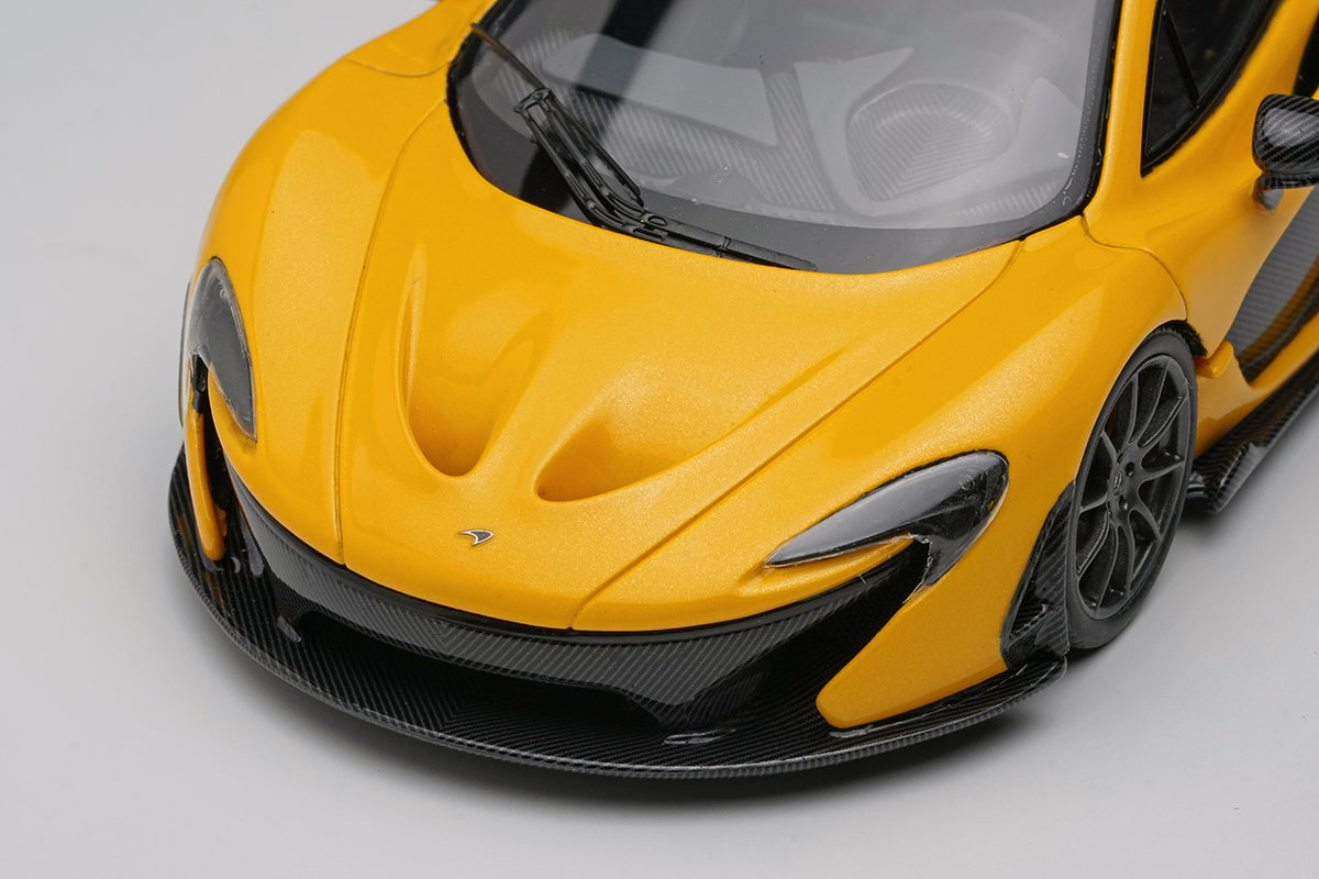 [Pre-order] Make Up EIDOLON EM741B McLaren P1 2013 Volcano Red Limited 80pcs (1203)