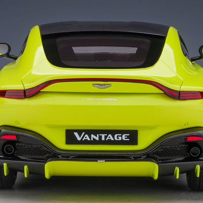 70279 Aston Martin Vantage 2019 (Lime Essence)