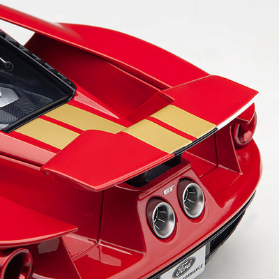 72927 FORD GT HERITAGE EDITION ALAN MANN (RED W/ GOLD STRIPES)