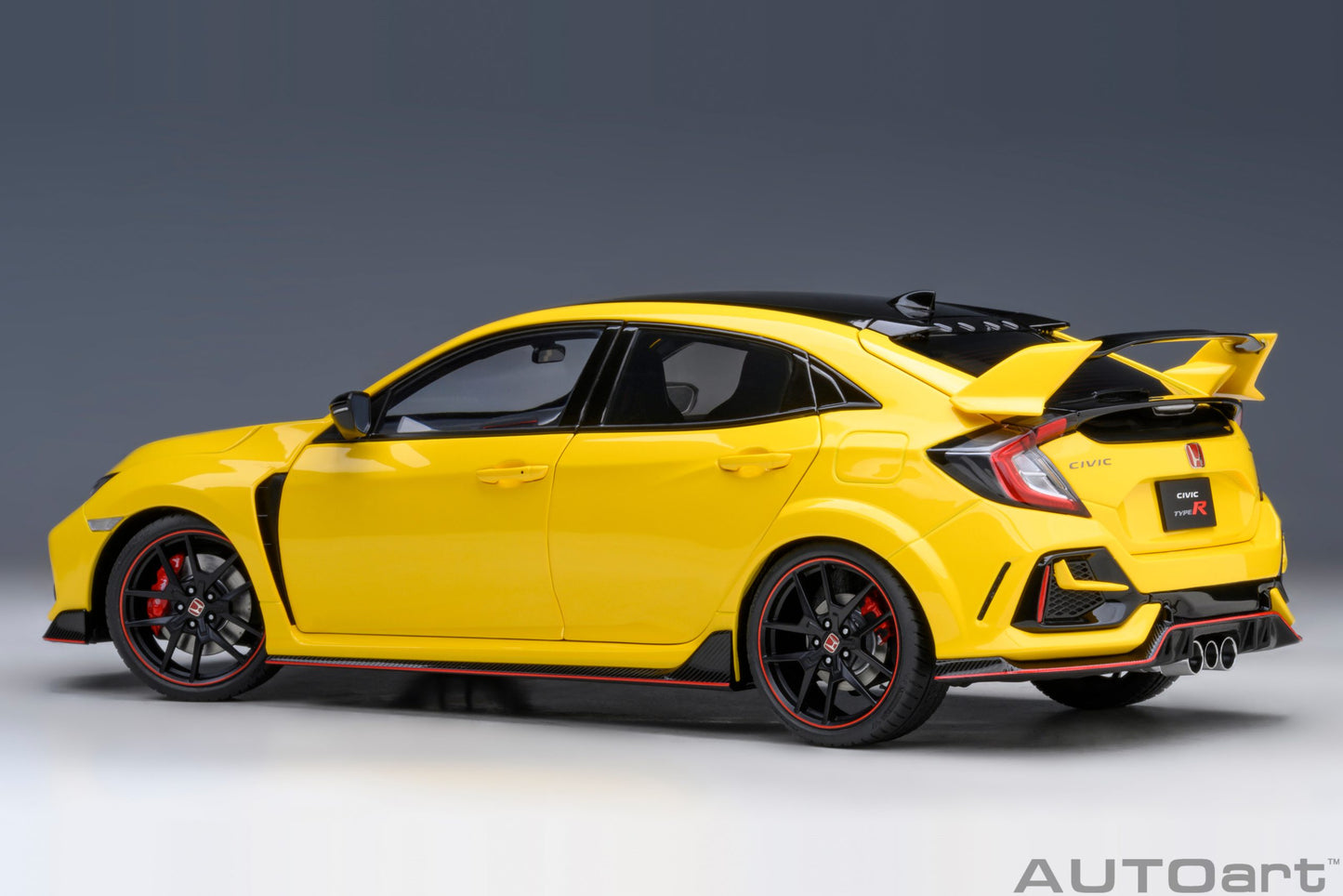 AUTOart 73225 Honda Civic Type R (FK8) Limited Edition (Sunlight Yellow)