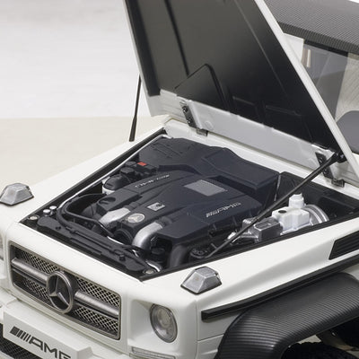 76303 Mercedes-Benz G63 AMG 6×6 (Matt White)