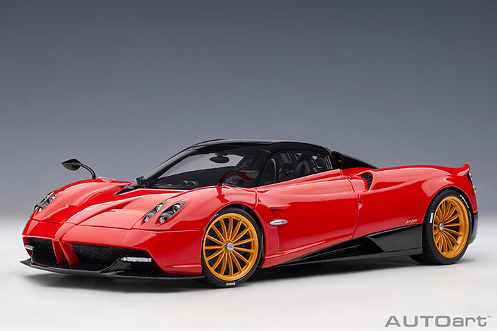 78287 PAGANI HUAYRA ROADSTER (ROSSO MONZA/RED)