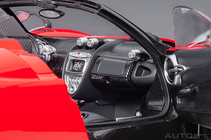 78287 PAGANI HUAYRA ROADSTER (ROSSO MONZA/RED)