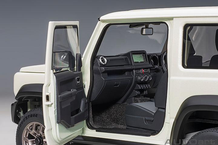 78511 SUZUKI JIMNY SIERRA (JB74)(PURE WHITE PEARL)