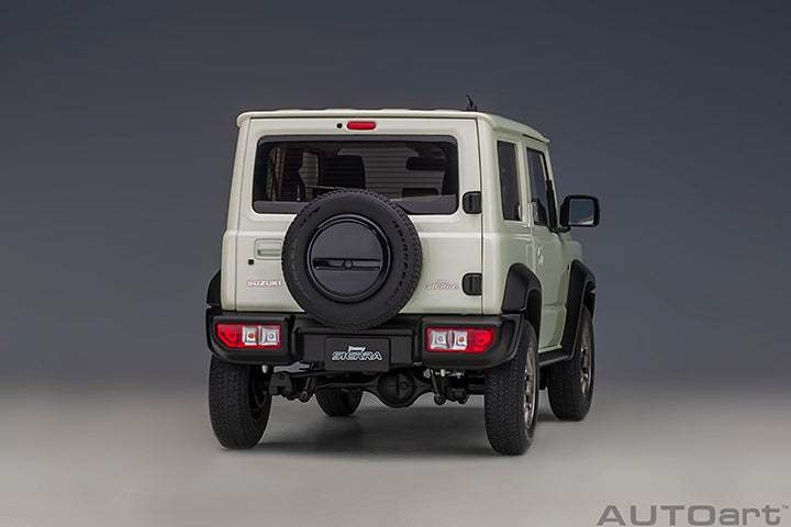 78511 SUZUKI JIMNY SIERRA (JB74)(PURE WHITE PEARL)