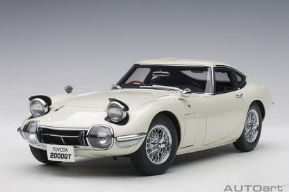 78754 Toyota 2000GT (White with metal wire spoke wheels)