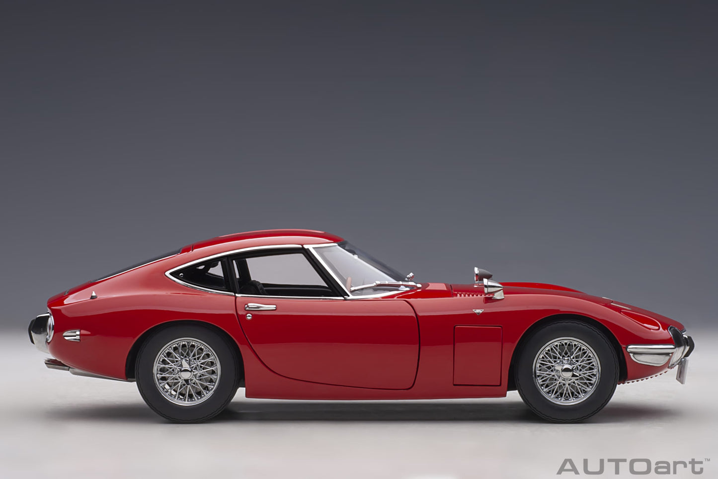 78761 Toyota 2000GT (Red with metal wire spoke wheels)