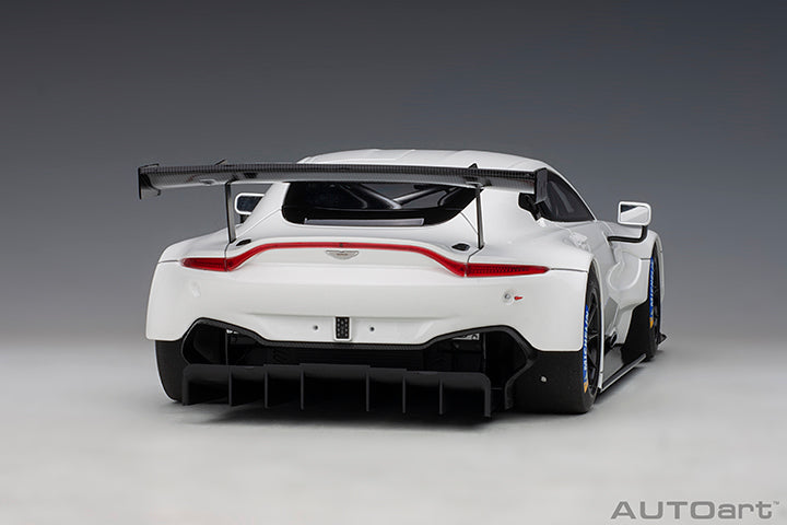 81806 ASTON MARTIN VANTAGE GTE LE MANS PRO 2018 (WHITE)