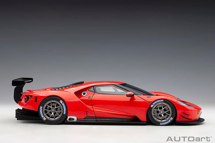 81811 FORD GT LE MANS PLAIN COLOR VERSION (RUBY RED)