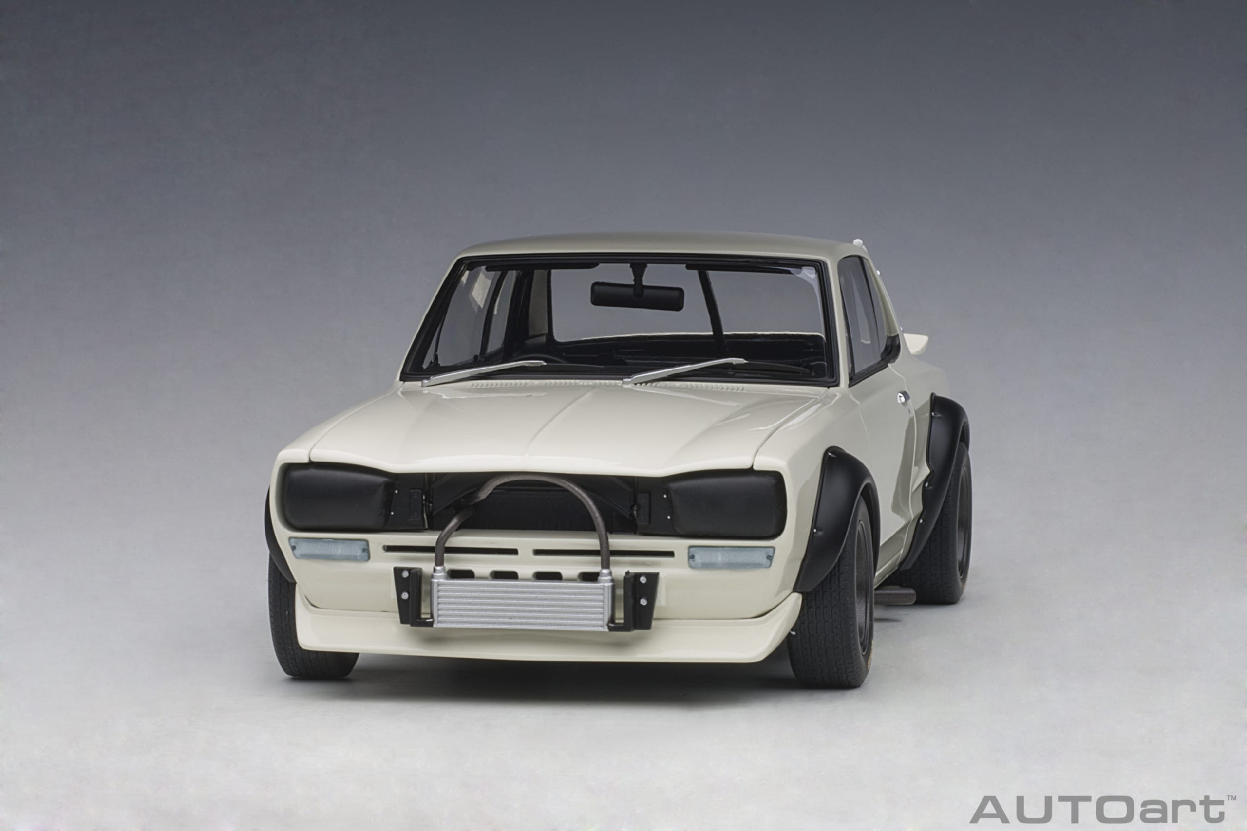 87279 Nissan Skyline GT-R (KPGC-10) Racing 1972 Plain Body Version (White)