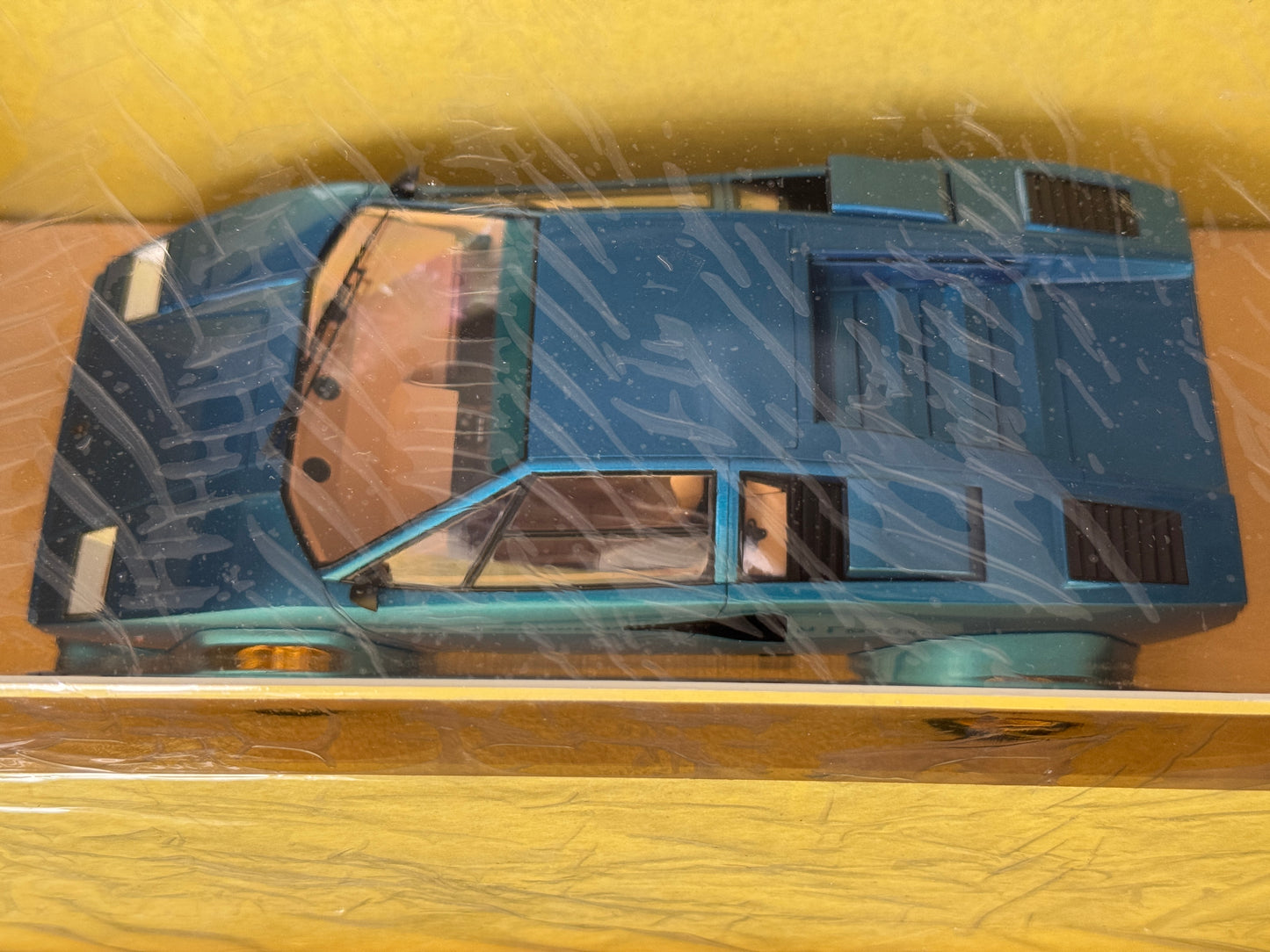 Make Up IDEA IM027E 1/18 Lamborghini Countach LP400S 1978 Series1 Tahiti Blue Metallic Tan Interior