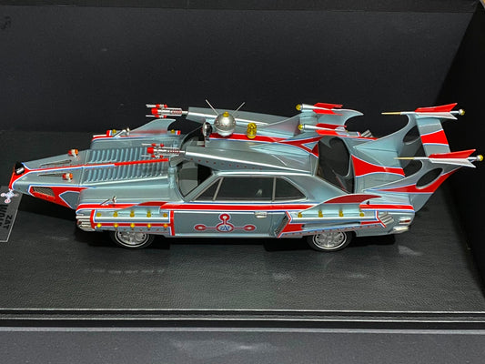 AMIE AM18005 1/18 Ultraman Taro ZAT Wolf 777 CROWN 2 Door Hardtop