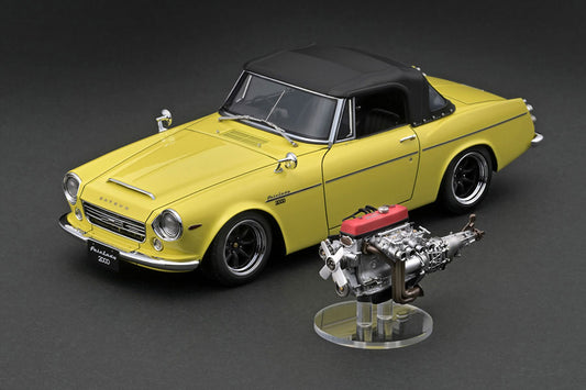 [Pre-order] ignition model IG2714 1/18 DATSUN Fairlady 2000 (SR311) Yellow With Engine Limited 80pcs (1023)