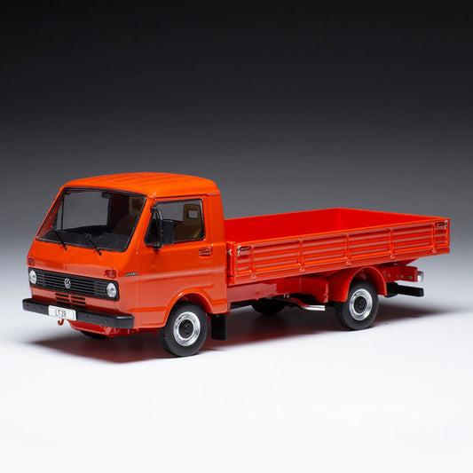 ixo CLC430N 1/43 Volkswagen LT 28 TRUCK 1978 RED